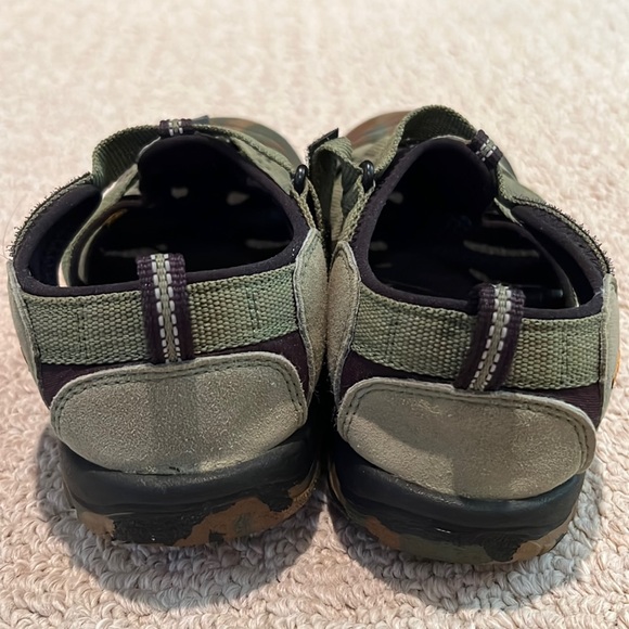 Kids' Keen Newport H2 Camo Sandals - size 4 - Picture 3 of 7